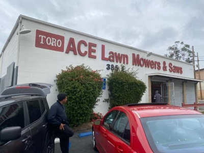 Exterior Signage Photo